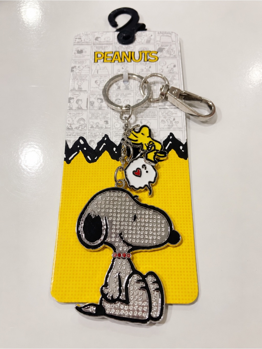 Peanuts Snoopy keychain in Yellow & Silver NWT